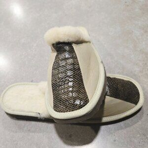 Women's Soft Faux Leather/Snakeskin Bed/Lounge Slippers - Brown/Cream - Size 8M